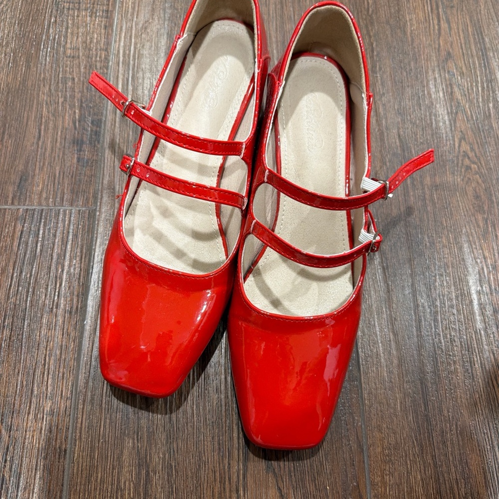 Red Patent Leather Mary Jane Shoes